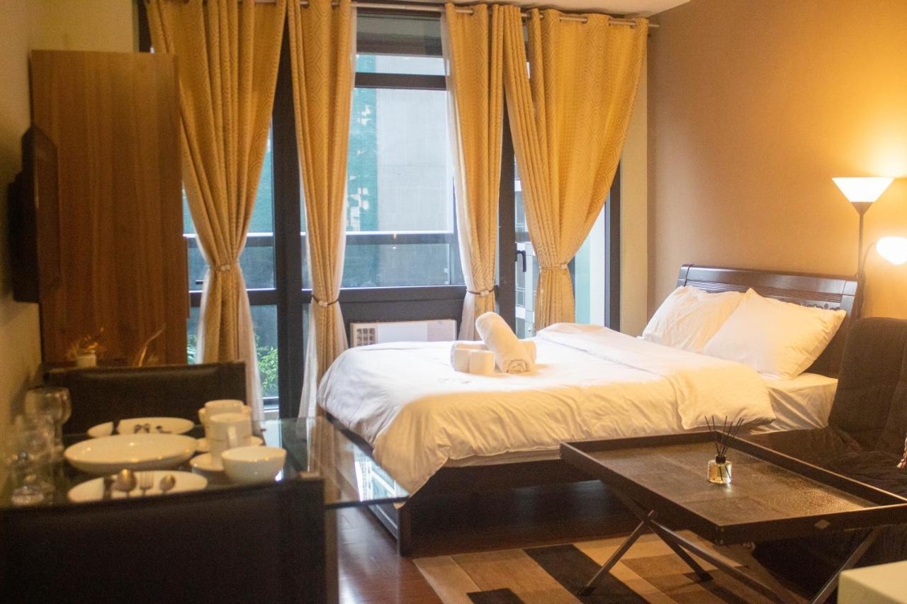 Gramercy Residences Manila Exterior photo